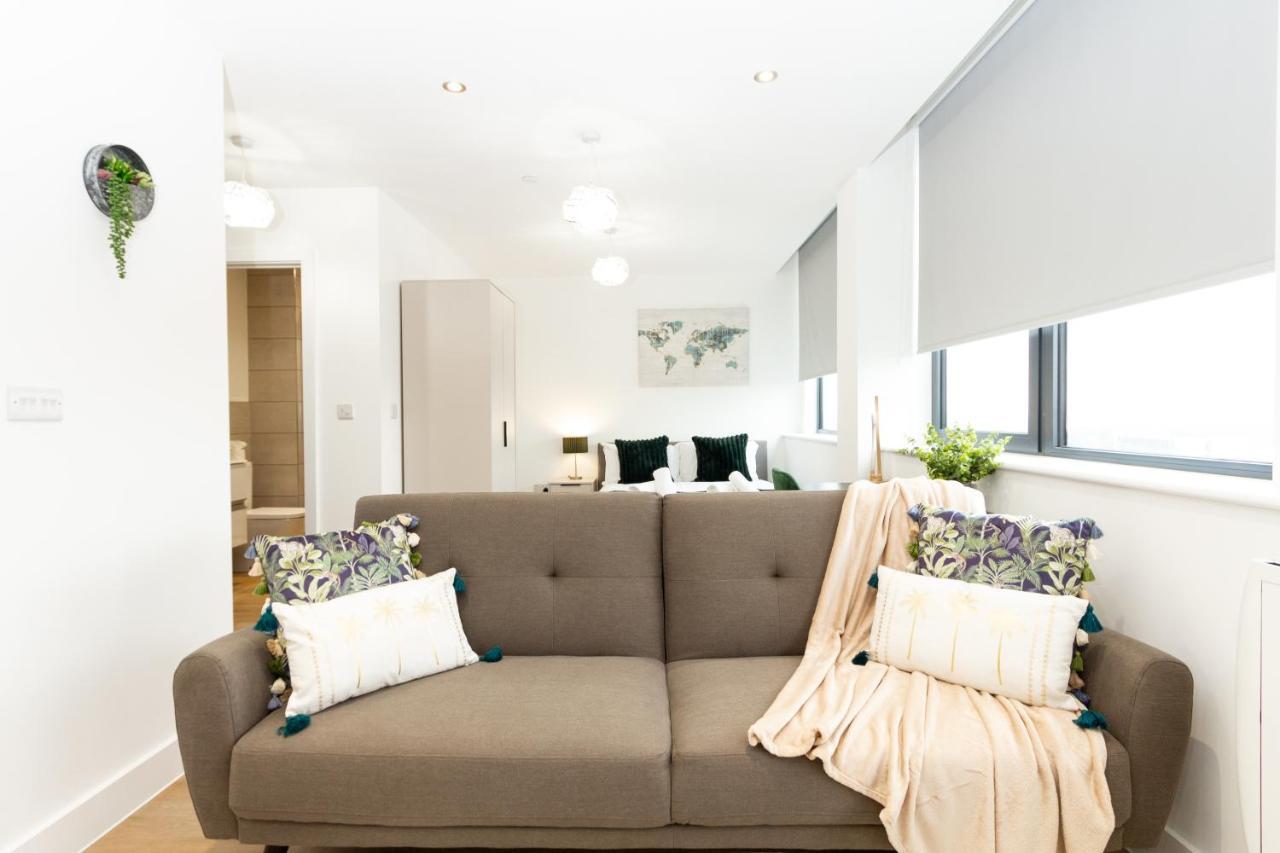 Stylish Studio Apt Overlooking Old Trafford Manchester Extérieur photo